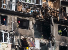 Rosyjski atak na Dniepr. Pożary w mieście, zginął mężczyzna