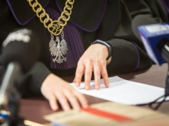 Bezprecedensowy wyrok. Sąd stanął po stronie pracownika. Pracodawca musi zapłacić 70 tys. zł