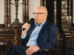 Spotkanie z psychologiem i autorem książek Tomaszem Witkowskim w legnickiej bibliotece