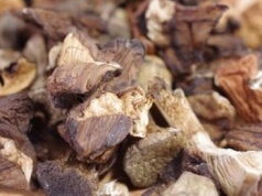 Grzyby suszone to nie tylko aromat. Oto jak wpływają na sytość i apetyt