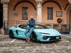 Pierwsza jazda: Lamborghini Temerario ma cztery silniki i 920 KM. To trzy auta w jednym