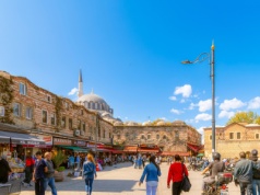 Rodzina zmarła podczas wakacji w Turcji. Kolejne osoby trafiły do szpitala