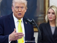 Znajomość z Epsteinem jak gorący kartofel. Donald Trump odbija piłeczkę. Tak zamierza zemścić się na Demokratach. "To kolejny przekręt"