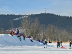 Nowy harmonogram ferii zimowych budzi wątpliwości. Ministerstwo reaguje