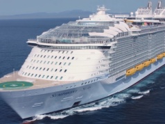 24 godziny, zero przerw i milion dolarów tygodniowo. Tak wygląda kulinarna machina na oceanie