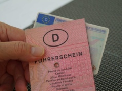 Niemcy doganiają Polskę. Też będą jeździć bez prawa jazdy w portfelu