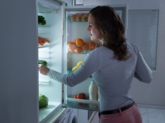 Wyjmij z szafki kuchennej i włóż do lodówki. Pożegnasz uciążliwy problem