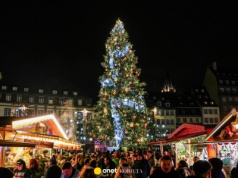 Najpiękniejszy jarmark bożonarodzeniowy w Europie. 
