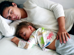 "Obiad gotuję o 6:00, a prasuję o 21:00" Oto, jak wygląda życie mamy po powrocie na etat