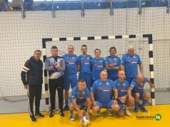 Bielskie Orły z dobrym wynikiem w jaworzańskim turnieju oldbojów