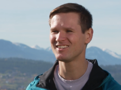 Rok temu dokonał coming outu, teraz znów przemówił. „Jestem homoseksualistą i katolikiem”