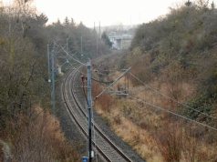 Uszkodzone tory w Życzynie. W mediach fala spekulacji. Mamy informacje z policji