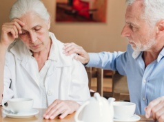 Seniorzy toną w długach. Jeden region bije niechlubne rekordy