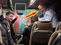 Sceny w autokarze kadry U-21. Brzęczek aż musiał wstać