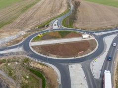 Mielęcin:W miejscu kolizyjnego skrzyżowania powstało rondo