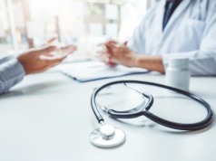 Prywatne gabinety na cenzurowanym. UOKiK i RPP weryfikują skargi. 