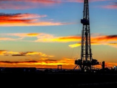 Nagły spadek cen ropy! To efekt działań Rosji