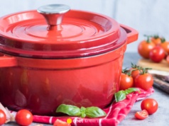 Ten żeliwny garnek to zakup na całe życie. Jest niezniszczalny, jakość powala