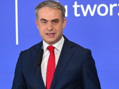 Absurdalne opowieści Gawkowskiego o uszkodzeniu torów!