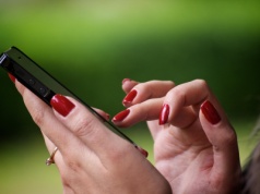 Szukała dodatkowej pracy, została „oskubana” na 71 tysięcy złotych