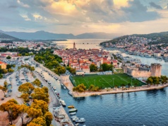 Wiosenny relaks w Chorwacji za 879 PLN 🌤️🏖️ Loty i noclegi w Trogirze 😎🤗