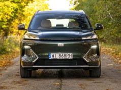 Geely Starray EM-i redefiniuje pojęcie komfortu i bezpieczeństwa. Jak technologia, wspierająca kierowcę sprawuje się w praktyce?