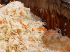 Robiła to każda gospodyni. Ostatni dzwonek na wydeptanie zapasów