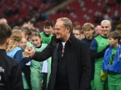 Nawrocki jadł kebaba, Tusk pójdzie na pizzę? „Pół miliona lajków”