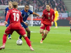 Dlaczego Polacy zagrali z Holandią na czerwono? Jest problem