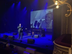 W Teatrze Słowackiego trwa 36. koncert charytatywny Granie na SZCZekanie (ZDJĘCIA)