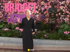 Renée Zellweger odsłoniła pomnik Bridget Jones. "Ładniejsza ode mnie"