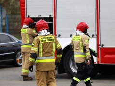 Ewakuacja pacjentów ze szpitala. Służby: Duże zadymienie