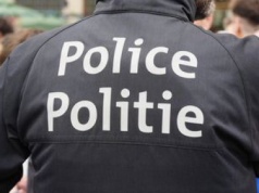 Ponad 100 migrantów zajęło budynek po UE. Procedura prowadzi działania