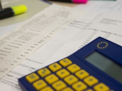 Silna WPR czy cięcia? Polska nie ustępuje