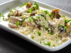 To najlepszy sos grzybowy, jaki jadłam. Aromatyczny, ale nie obciąża żołądka