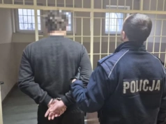 Wtargnął z siekierą. Najpierw były krzyki, a potem groził śmiercią