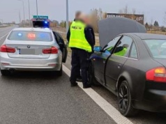 Chciał uniknąć kontroli. Dostał mandaty na 31,5 tys. zł i 210 punktów karnych