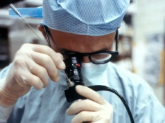 Były europoseł ma raka jelita grubego. „Zapieprzajcie na badania!”