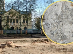 Niezwykłe znalezisko w dawnej piwnicy. Symbol PRL wyryty na kamiennej płycie