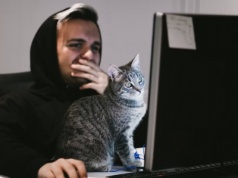 Część polskiego i globalnego internetu nie działała, w tym niektóre serwisy gamingowe i ChatGPT. Pojawiał się błąd Cloudflare