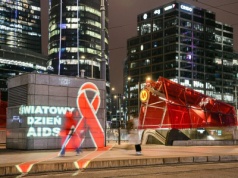 Liczba nowych zakażeń HIV w Polsce rośnie. Eksperci alarmują i zachęcają do testów