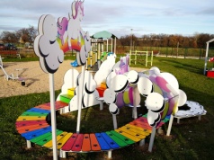 Edukacyjny plac zabaw powstał przy gminnym żłobku w Pszennie