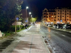 JaÂśniej i oszczĂŞdniej na ulicach miasta. Stare oprawy lamp zastĂŞpowane energooszczĂŞdnymi