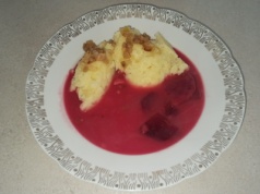 Barszcz czerwony z ziemniakami