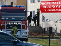 Ciało w płonącym bloku w Ciechanowie. Znane są wyniki sekcji zwłok