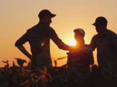 Zgłoszenie domowników do ubezpieczenia KRUS – poradnik