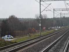 “Szukamy ich wszędzie”. Prokurator krajowy o podejrzanych o akty dywersji na kolei