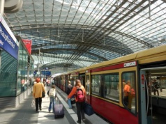 Rekordowy exodus z Niemiec: 300 tys. obywateli uciekło za granicę – i liczba rośnie