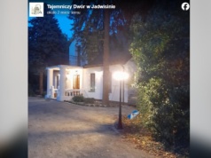Media: Dworek z programu willa plus firmowanego przez rząd PiS wystawiony na sprzedaż. Skok ceny