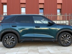 BYD Atto 2 jeździ jak elektryk i zużywa paliwo. Przejedzie 1 tys. km